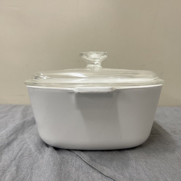 VTG Corning Ware Blue Cornflower 2 1/2 QT Casserole with Glass Lid P-2 1/2-B FS - Picture 3 of 12